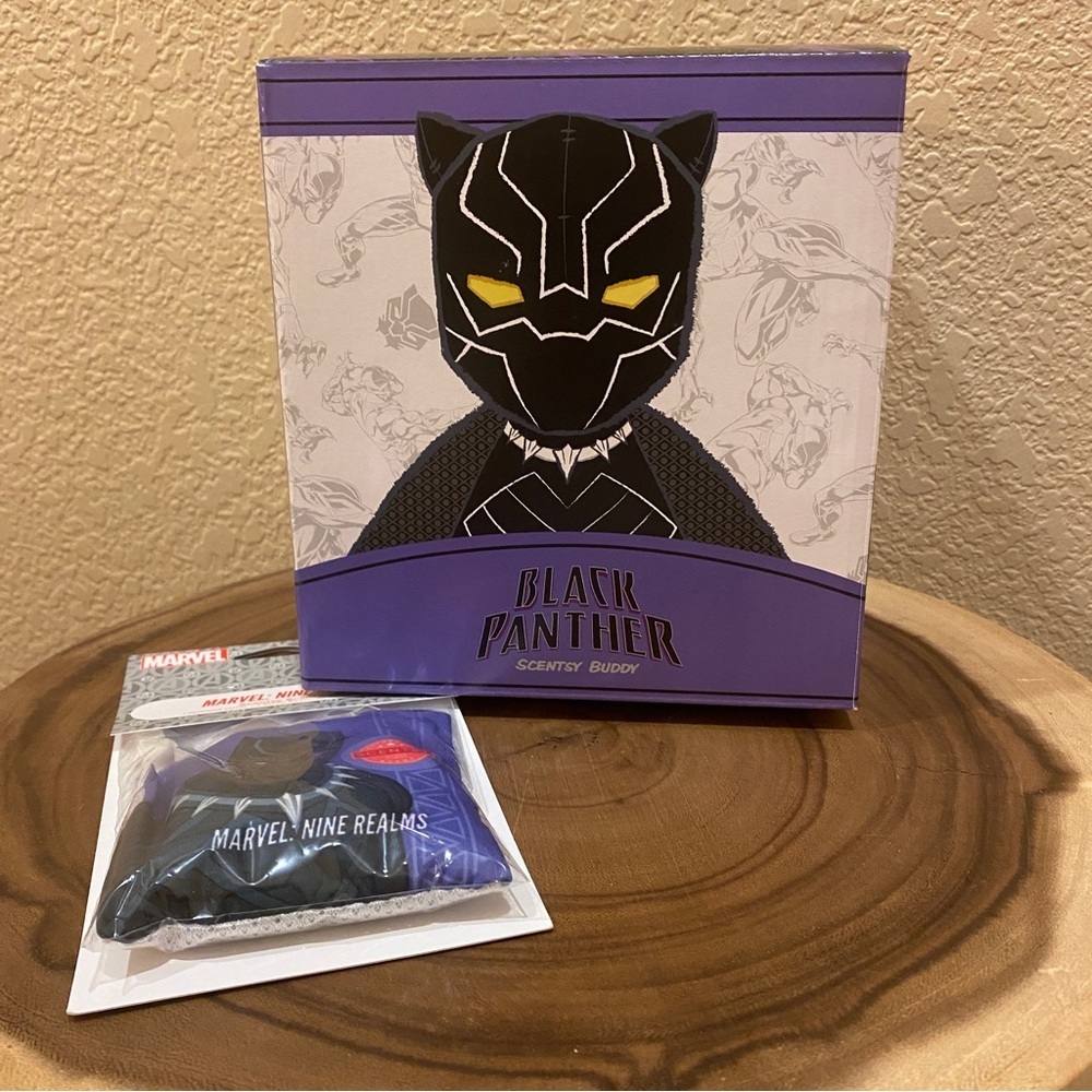 Scentsy buddy black panther buddy with scent packet new in package plush scented
